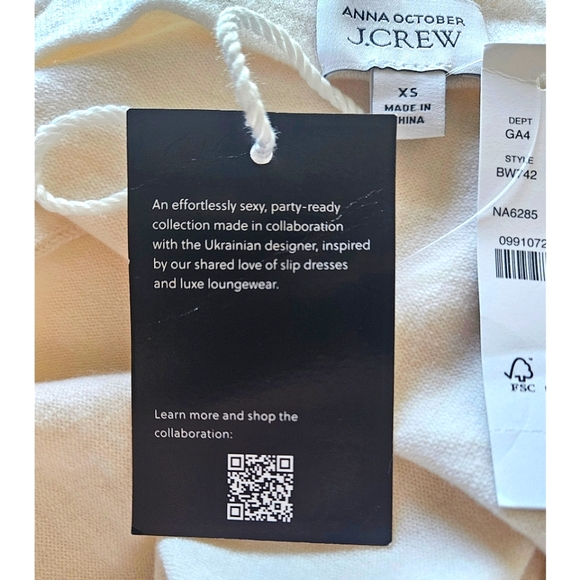 Limited-edition Anna October© X J.Crew cashmere off-the-shoulder sweater-dress - Picture 9 of 11